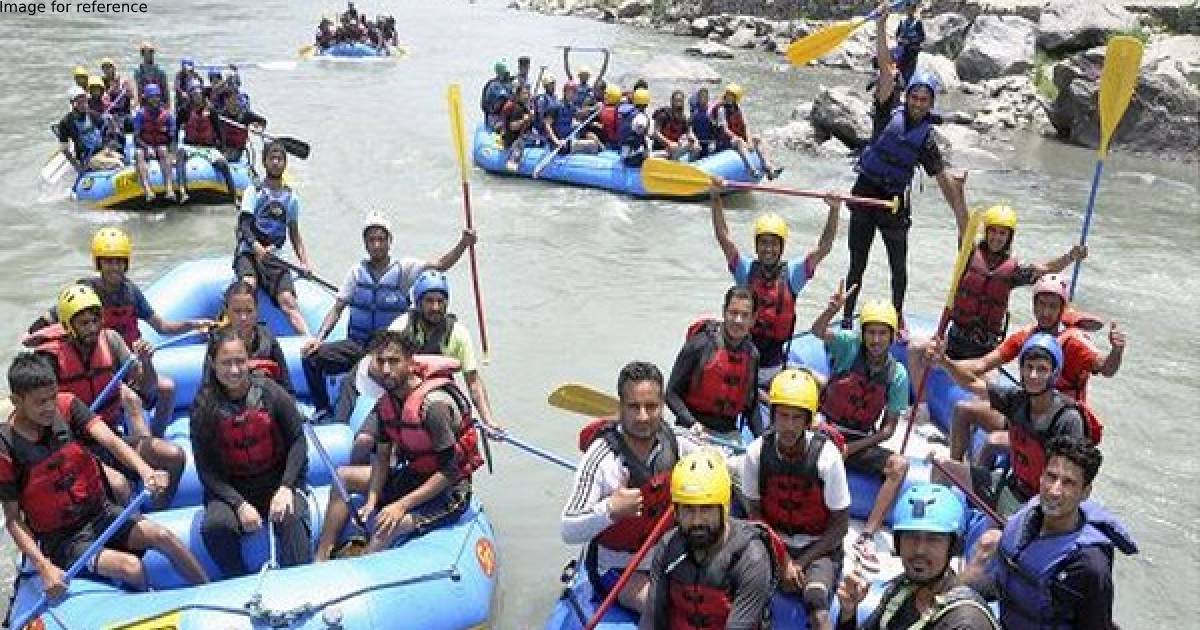 Himachal Pradesh: Complete restriction on water sports, camping near river banks in Mandi